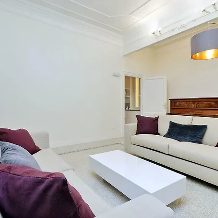Modern Quirina 300 Mt From Vatican Apartmán